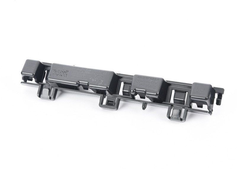 NEW GENUINE BMW F34 F36 F33 F32 SUPPORTING COVER DOOR SILL LEDGE RIGHT O/S 51777294888