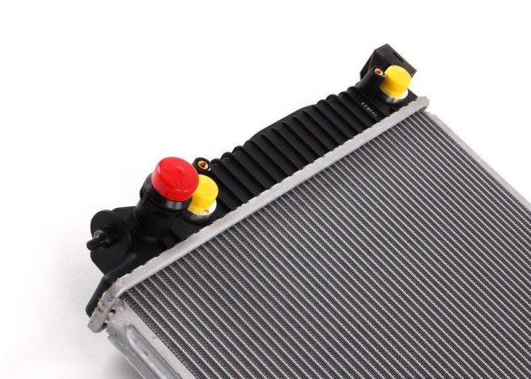 NEW GENUINE AUDI S4 B7 2005-2009 4.2 PETROL ENGINE COOLING RADIATOR 8E0121251AJ - Image 4