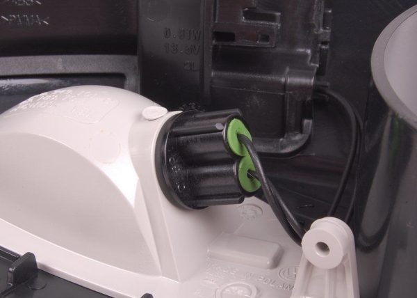 NEW GENUINE VW TIGUAN 08-16 MIRROR INDICATOR REPEATER WITH PUDDLE LIGHT LEFT 5N0949101C - Image 6
