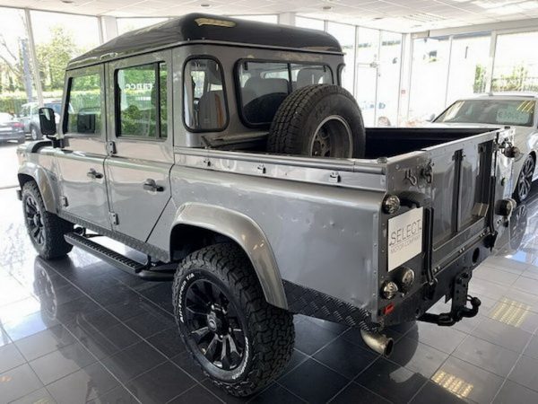 Runing Boards Side Steps Suitable for Land Rover Defender 110 (1990-2016) Black Edition - Image 9