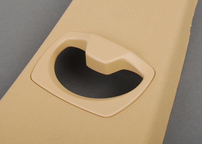 BMW NEW GENUINE 3 E90 E91 05-12 BEIGE O/S RIGHT CENTER B-PILLAR TRIM 51437141070 - Image 4