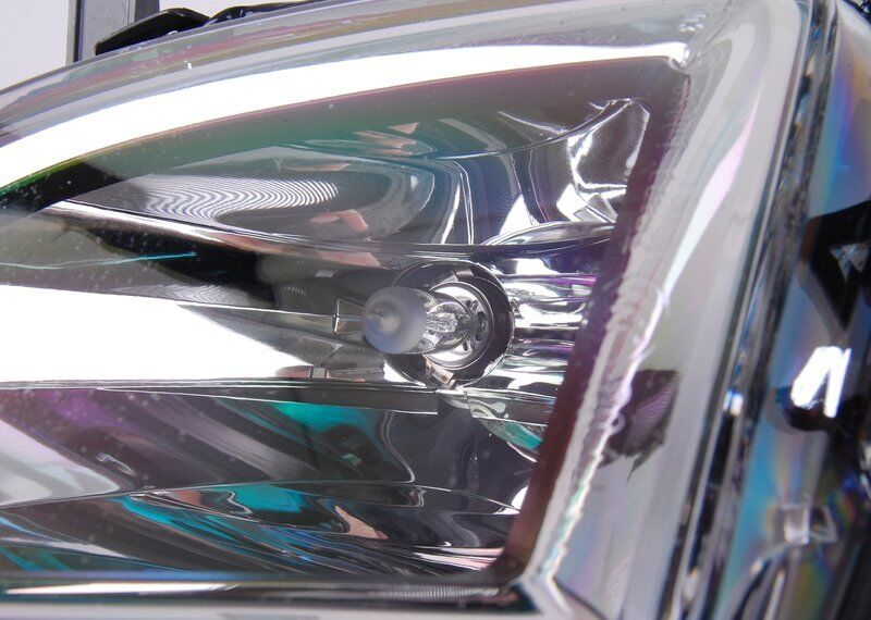 NEW GENUINE VW GOLF GTI GTD MK6 12-13 FRONT LOWER O/S RIGHT FOG LIGHT ASSEMBLY 5K0941700E - Image 2