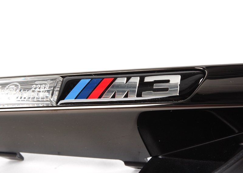 NEW GENUINE BMW 3 SERIES M3 COUPE E92 FRONT FENDER TRIM GRILLE RIGHT O/S 51137979352 - Image 2