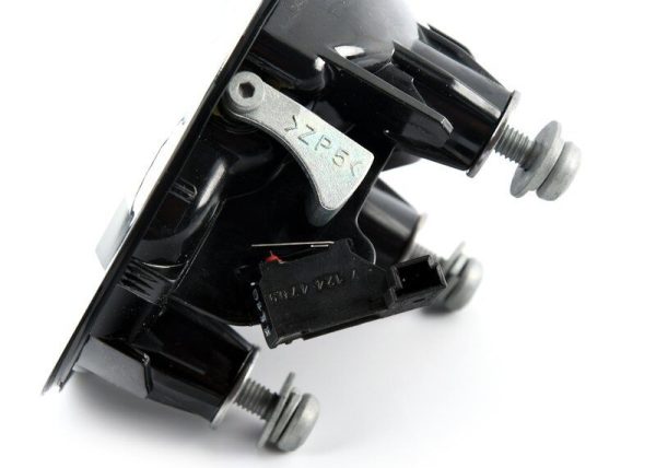 BMW NEW GENUINE 1 SERIES F20 F21 10-17 TAILGATE TRUNK BOOT BUTTON 51247248535 - Image 4