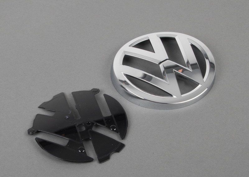 NEW GENUINE VW GOLF MK7 13-17 REAR TRUNK BADGE EMBLEM CHROME 5G0853617A - Image 2