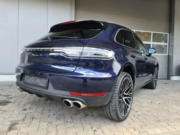 GTS Facelift Look Smoked Taillights set For Porsche Macan MK1 19-23 - Image 10