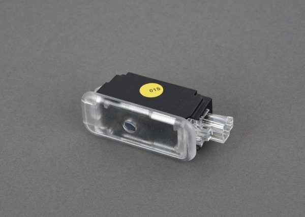 FOR NEW GENUINE AUDI RS SPORT FRONT RIGHT DOOR ENTRY LED PUDDLE LIGHT LOGO 4S0947410
