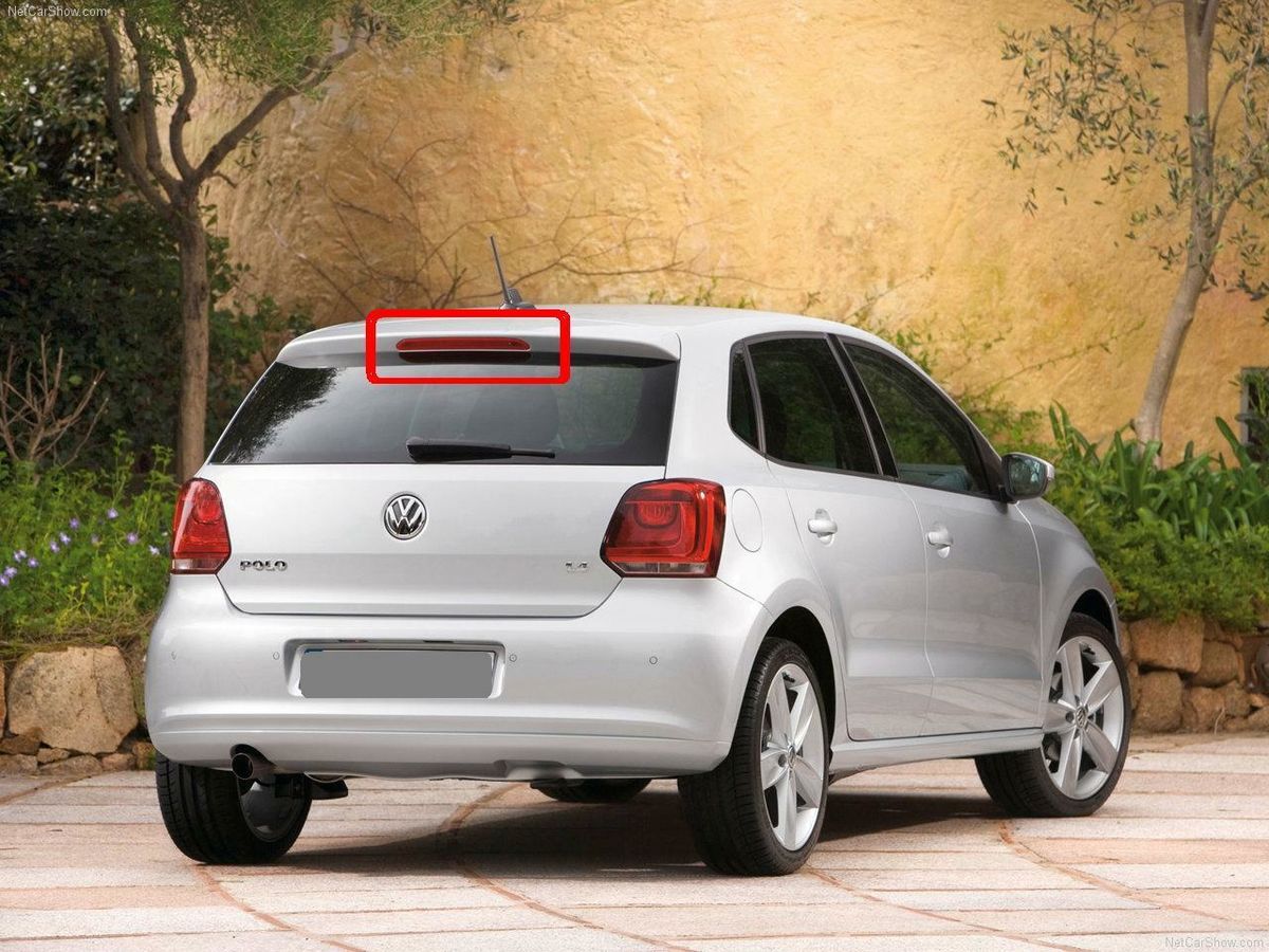 VOLKSWAGEN POLO 2010-2016 NEW GENUINE REAR THIRD STOP LIGHT 5G0945087B - Image 2