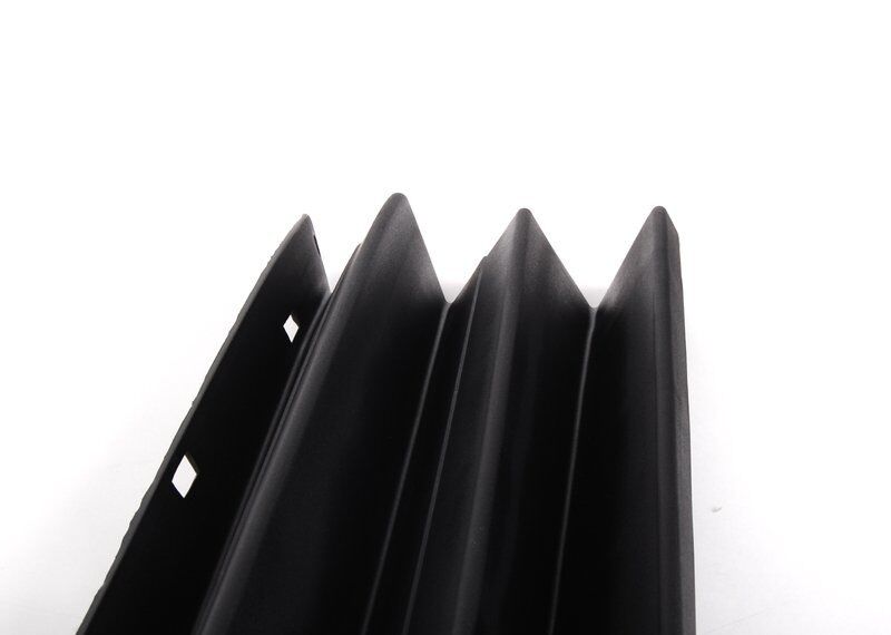 NEW GENUINE PORSCHE 996 997 REAR RUBBER SPOILER GAITER 99651225000 - Image 4