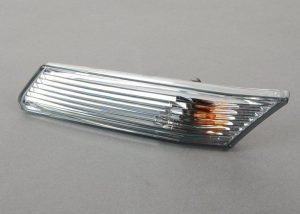 NEW GENUINE PORSCHE 987 BOXSTER CAYMAN 05-08 TURN SIGNAL REPEATER LEFT N/S 98763103302