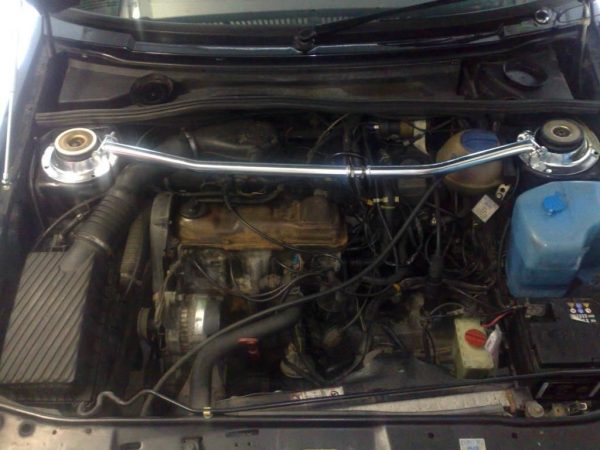 GTI Front UPPER Adjustable strut bar/ Tower Brace For VW Corrado 88-95 - Image 4