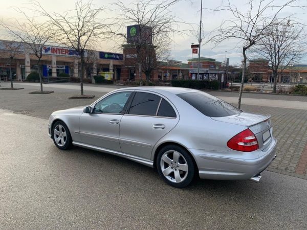 Side Skirts suitable for MERCEDES E-Class W211 (2003-2009) Sport Design - Image 10