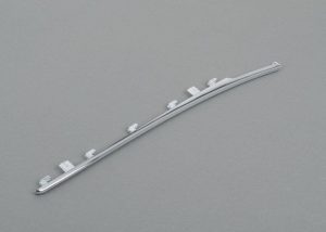BMW NEW GENUINE 6 E64 E63 WING FENDER FINISHER TRIM MOLDING RIGHT O/S 51137009248