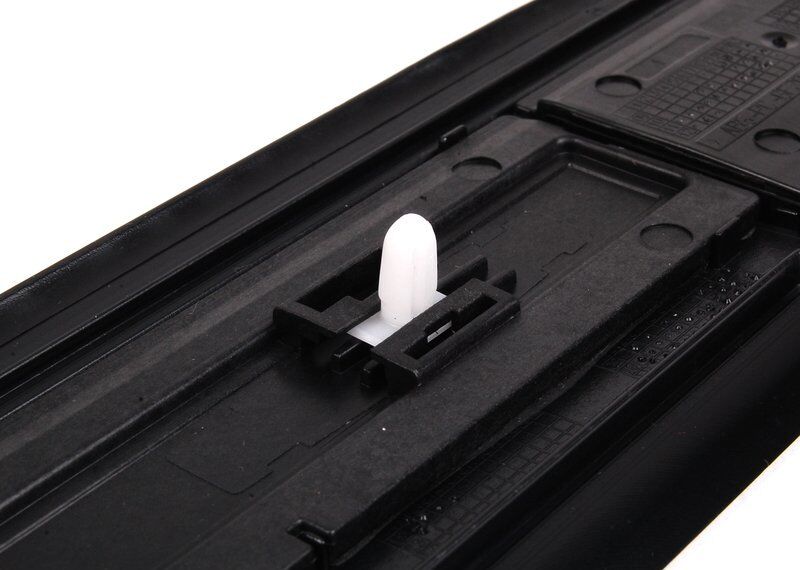 BMW GENUINE NEW 5 F10 F11 FRONT LEFT DOOR SILL ENTRANCE COVER N/S 51477203601 - Image 5