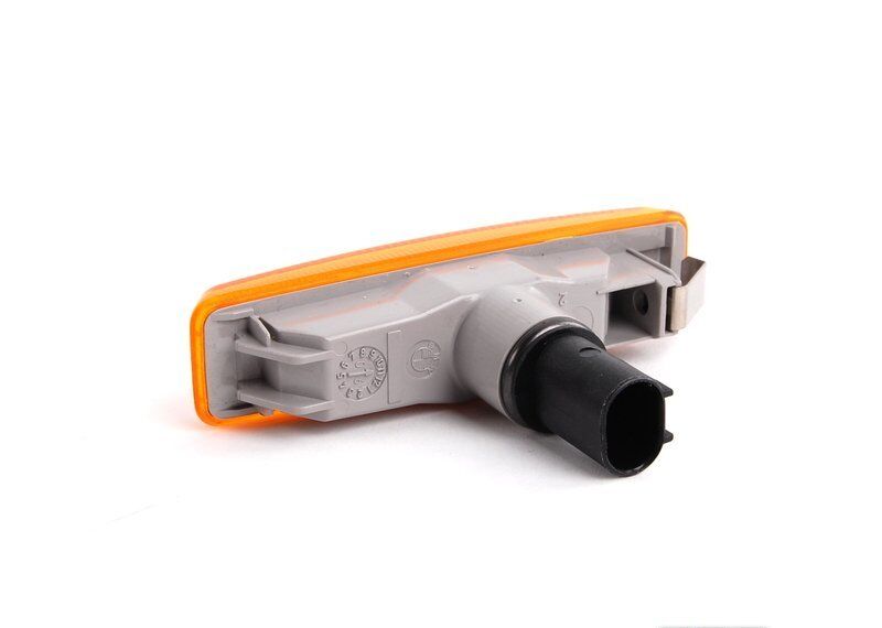 BMW NEW GENUINE 5 SERIES E39 AMBER YELLOW FENDER SIDE MARKER 1 PCS 63148360589 - Image 3