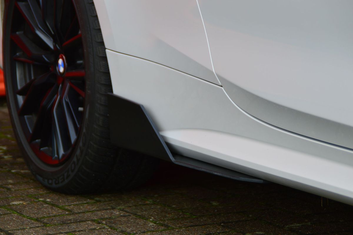 Performance Side skirts addons / diffusers / sill covers with Wing For BMW G22/G23 20-24 M440i+M440d - Image 2