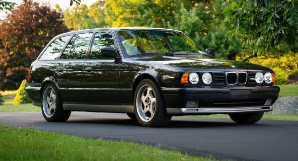 M5 / M Sport Look Side skirts/ Sill covers For BMW E34 87-96 - ABS Plastic - Image 9