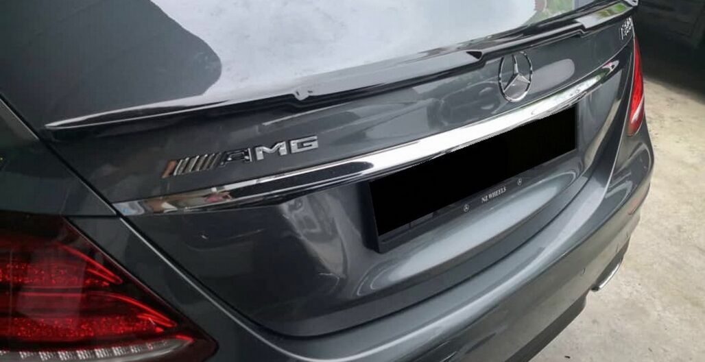 Trunk Spoiler Lid suitable for Mercedes E-Class W213 (2016-2019) B Design Piano Black - Image 10