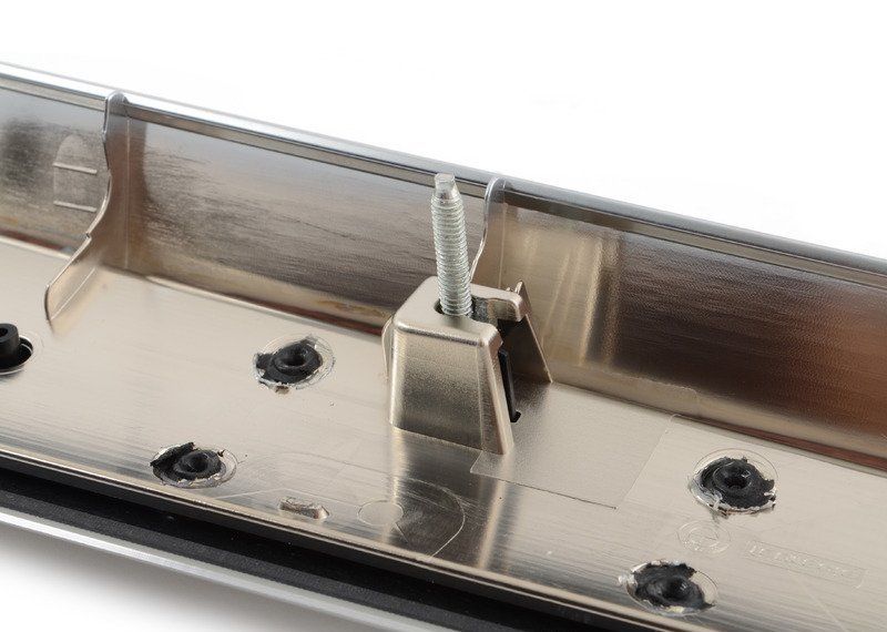 NEW GENUINE BMW X5 E70 REAR DOOR INTERIOR STRIP TRIM RIGHT O/S 51427137206 - Image 3