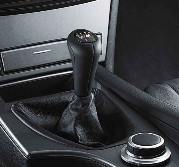 BMW NEW GENUINE E24 E28 E30 E32 E34 E36 SPEED GEAR SHIFT KNOB EMBLEM 25111221613 - Image 3
