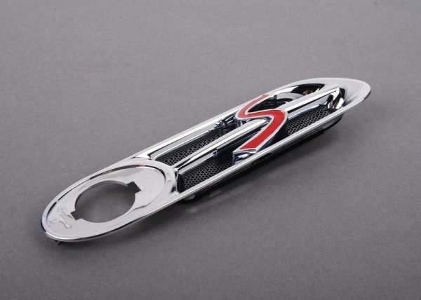 NEW GENUINE MINI R52 S R53 S WING FENDER SIDE MARKER CHROME TRIM RIGHT O/S 51137114734