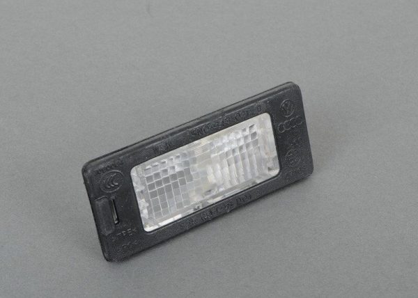 NEW GENUINE SEAT ALHAMBRA 11-16 LICENCE NUMBER PLATE LIGHT LENS 5N0943021B - Image 4
