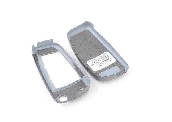 NEW GENUINE AUDI KEY FOB COVER QUATTRO DESIGN IN DAYTONA GREY 8V0071208AZ7S - Image 2