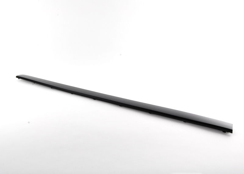 NEW GENUINE BMW 5 SERIES (E34) REAR BUMPER CENTER TRIM MOLDING 51121944184
