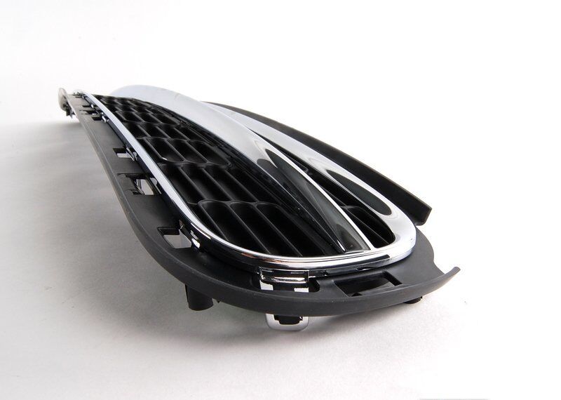 MINI NEW GENUINE R56 R55 R57 2006 - 2010/08 BUMPER LOWER GRILLE WITH CHROME TRIM 51112755463 - Image 5