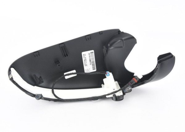 NEW GENUINE BMW M3 M4 F30 F31 F32 F80 RIGHT O/S WING MIRROR HOUSING LOWER PART 63137848776 - Image 2