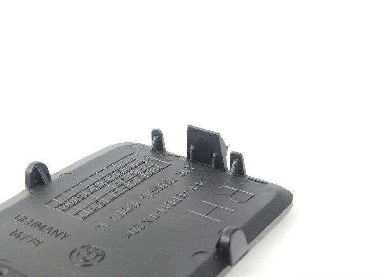 NEW GENUINE BMW X1 E84 2012/07-2015 O/S REAR BUMPER RIGHT TOW HOOK COVER 51127303816 - Image 5