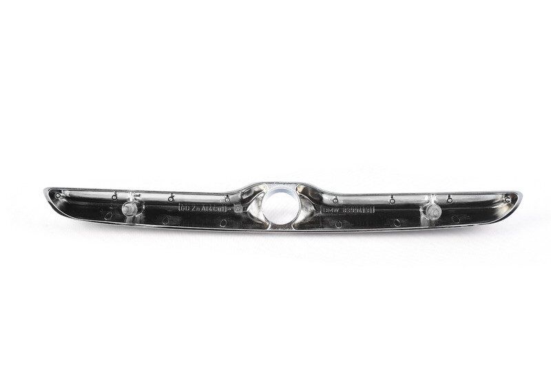 NEW GENUINE BMW Z3 SERIES E36 COUPE TRUNK LID GRIP IN CHROME 51228400128 - Image 3