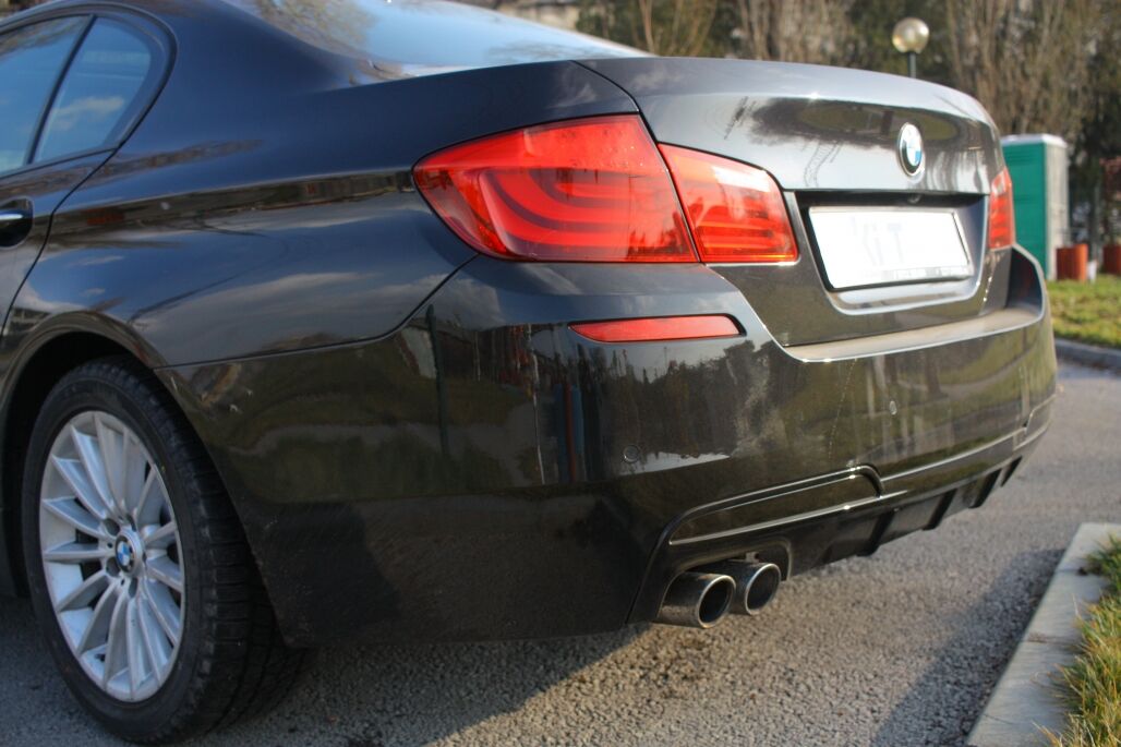 Air Diffuser and Front Bumper Spoiler Lip Package suitable for BMW F10 F11 5 Series (2011-2017) M-Performance Design - Image 15