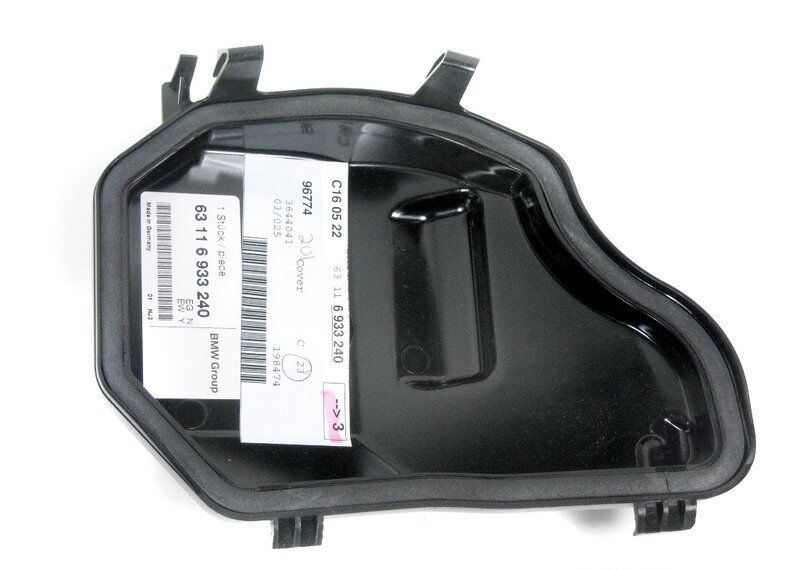 BMW 5 SERIES E60 E61 03-07 NEW GENUINE O/S RIGHT XENON LIGHT CAP COVER 63116933240 - Image 3