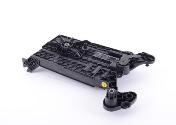 NEW GENUINE VOLKSWAGEN AUDI BATTERY TRAY BATTERY CASING HOLDER 5Q0915331K - Image 5