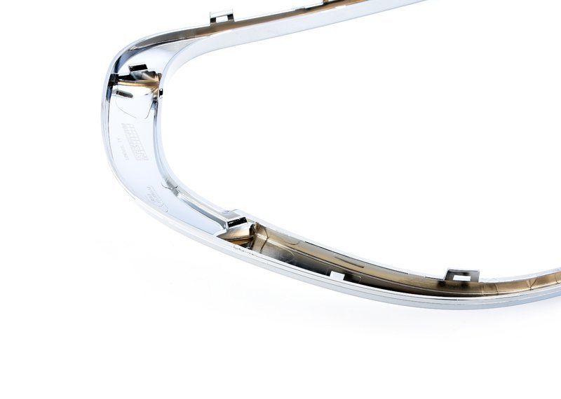 MINI NEW GENUINE F54 CLUBMAN FRONT BUMPER TRIM GRILLE FRAME CHROME 51137351369 - Image 5