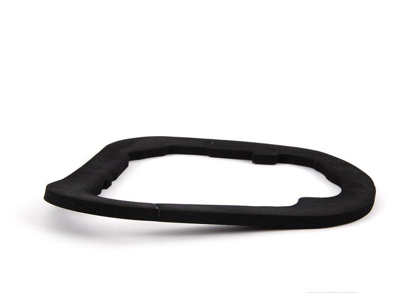 BMW NEW GENUINE 3 SERIES E46 COUPE REAR TAIL LIGHT GASKET SEAL 63218383898 - Image 4