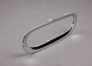 NEW MINI R56 R57 2006 - 2010/08 REAR BUMPER CENTER FOG LIGHT TRIM RING CHROME 51122753653