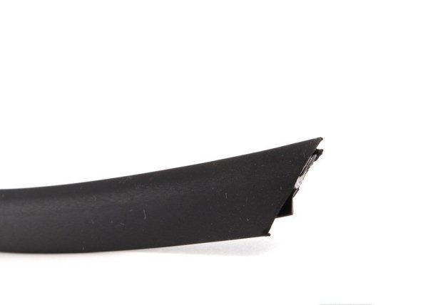 GENUINE BMW 5 SERIES E39 REAR WINDSHIELD LOWER MOULDING SEAL 51318159786 - Image 2