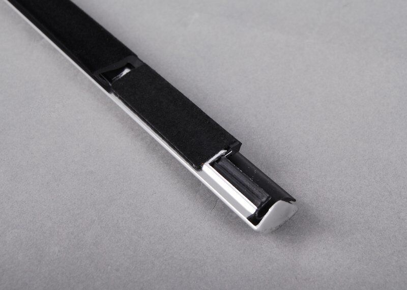 BMW NEW GENUINE X5 SERIES E70 FRONT DOOR WINDOW TRIM CHANEL COVER CHROME LEFT 51337174391 - Image 3