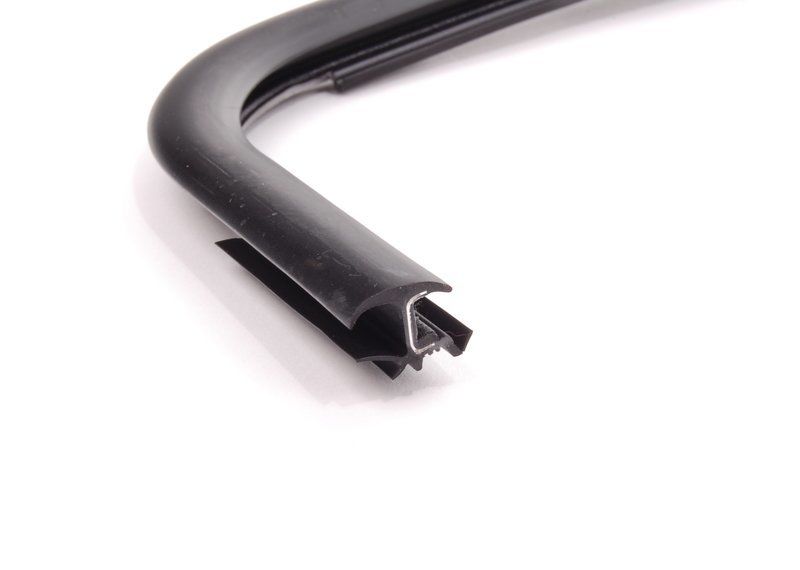 BMW NEW GENUINE 7 E38 FRONT UPPER WINDOW WATER DRAIN MOLDING TRIM PROTECTIVE 51318207865 - Image 3