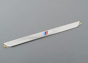 BMW NEW GENUINE X5 X6 E70 E71 FRONT DOOR ENTRANCE COVER M POWER 51477205263