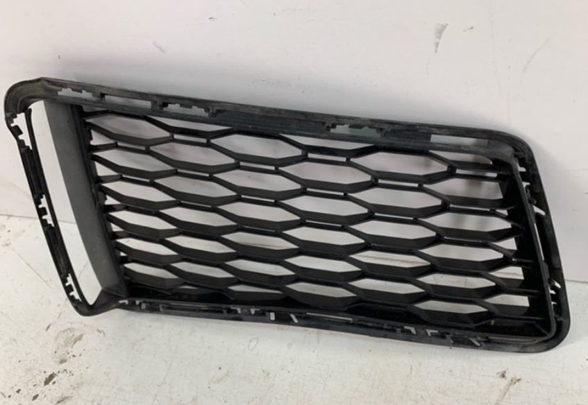 NEW GENUINE BMW 6 SERIES G32 GT FRONT M SPORT BUMPER SIDE GRILL RIGHT 51118069710 - Image 2
