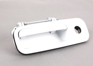 NEW GENUINE VOLKSWAGEN OUTER HANDLE REAR BOOT DOOR TAILGATE 1J6827565BGRU