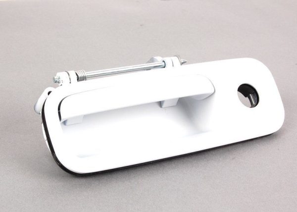 NEW GENUINE VOLKSWAGEN OUTER HANDLE REAR BOOT DOOR TAILGATE 1J6827565BGRU