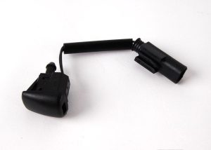 NEW GENUINE BMW 5 SERIES E60 E61 WINDSHIELD WASHER NOZZLE 61667046060