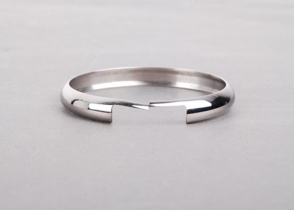 MINI NEW OEM R55 R56 R57 R58 R59 R60 R61 METAL CHROME RING FOR KEY FOB 61313456374 - Image 3