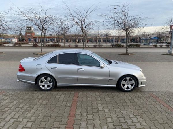 Side Skirts suitable for MERCEDES E-Class W211 (2003-2009) Sport Design - Image 8