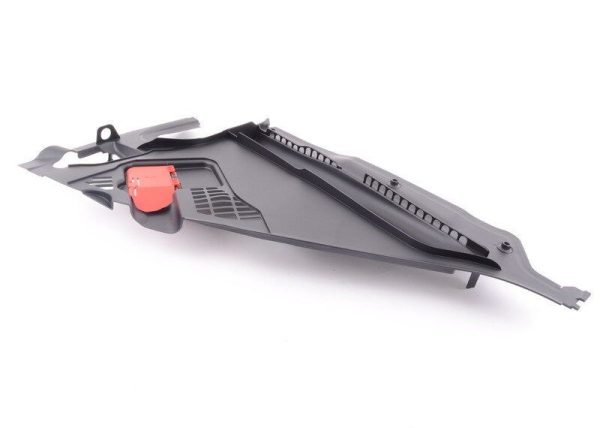 BMW NEW OEM F30 F31 F32 F33 F34 F36 COVER FOR UNIT COMPARTMENT APRON RIGHT LHD 64319353042 - Image 4