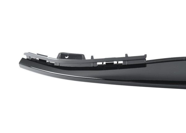 NEW GENUINE VW GOLF MK7.5 FACELIFT TCR FRONT BUMPER RIGHT UPPER LIP 5G0805904E041 - Image 2